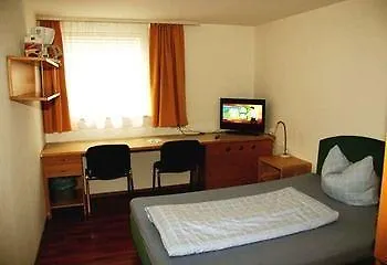 Отель Boardinghouse Mitterweg 5 & 13
